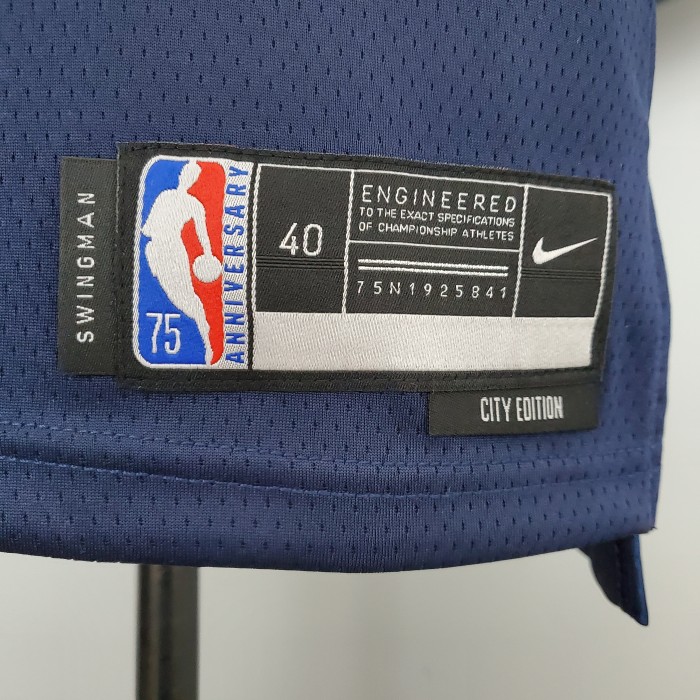 Allen Iverson Philadelphia 76ers 2021/22 Swingman Jersey Royal Blue