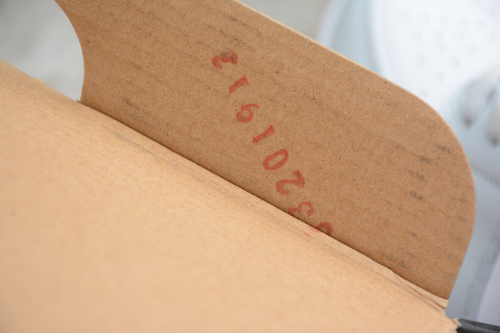 Air Jordan 1 Mid SE Sz 14 Starfish Pure Platinum CW7591-100