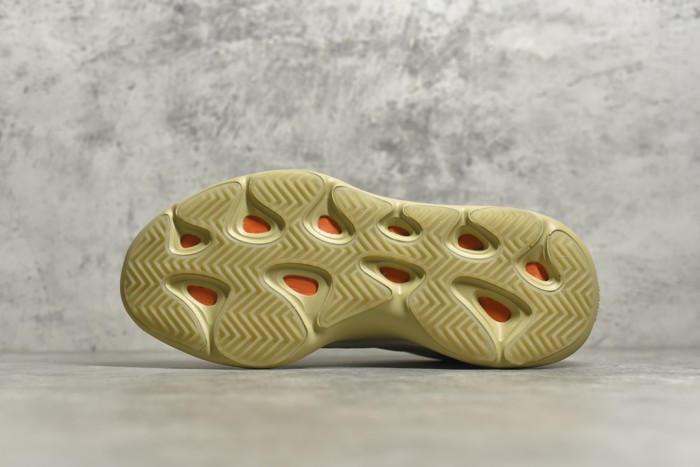 Yeezy Boost 700 V3 “Srphym” G54853