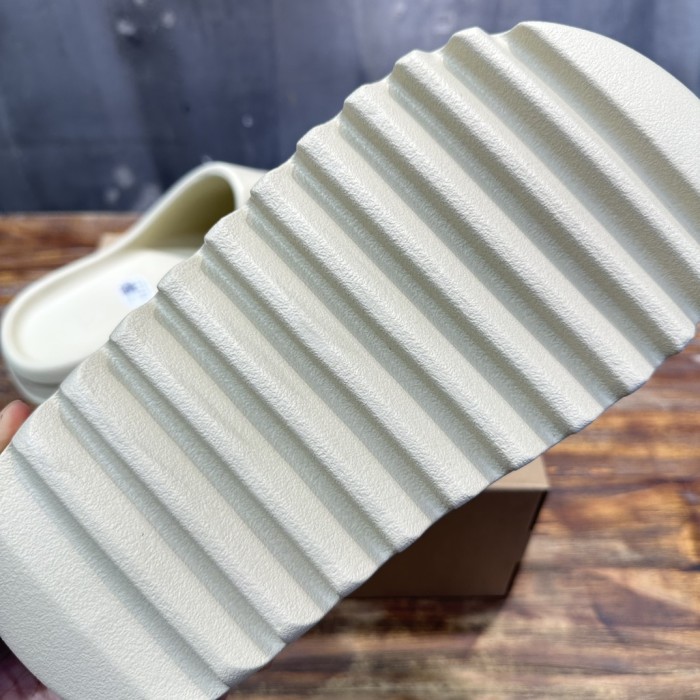 Adidas Yeezy Slide Bone FW6345