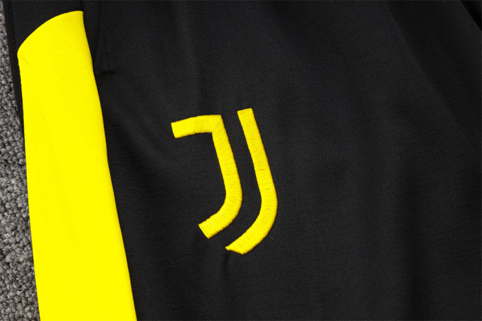 Juventus Training Suit 23/24