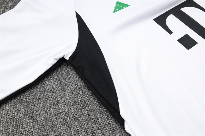 Bayern Munich Training Suit 23/24