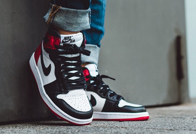 Air Jordan 1 Satin Black Toe”WMNSCD0461-016