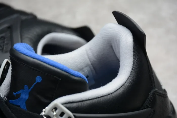 Air Jordan 4 Retro “Motorsport Away” 308497-006