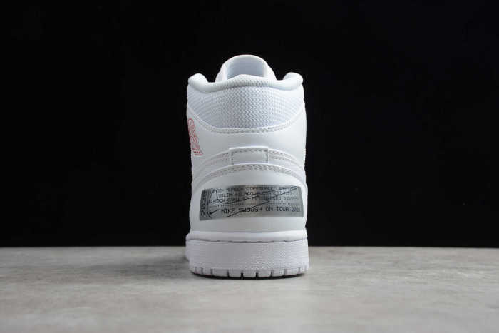 Air Jordan 1 MID SE Swoosh On Tour CW7589-100