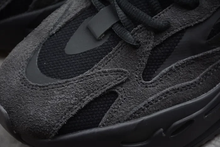 Yeezy 700 V2 Cool Black FU6684