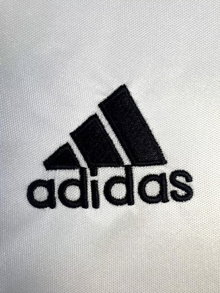 Real Madrid Home Retro Jersey 2004/05