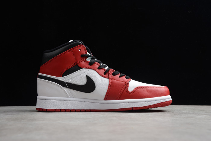 Air Jordan 1 Mid “Chicago” 2020 554724-173
