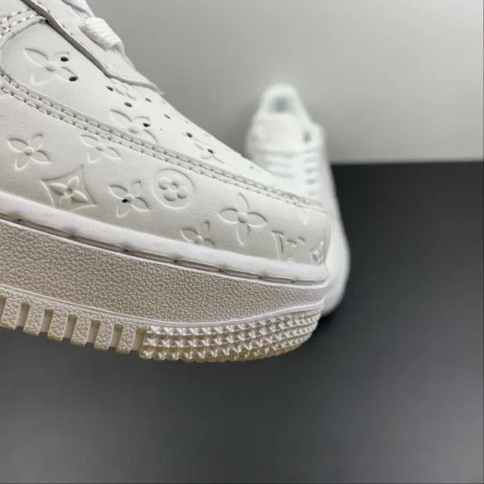 Air Force 1 L-V Low White LD 0212