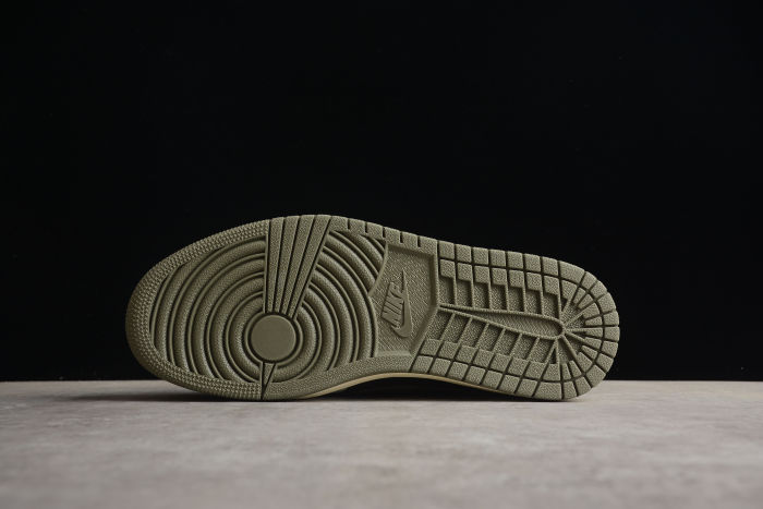 Air Jordan 1 Retro Low OG SP Travis Scott Olive DZ4137-106