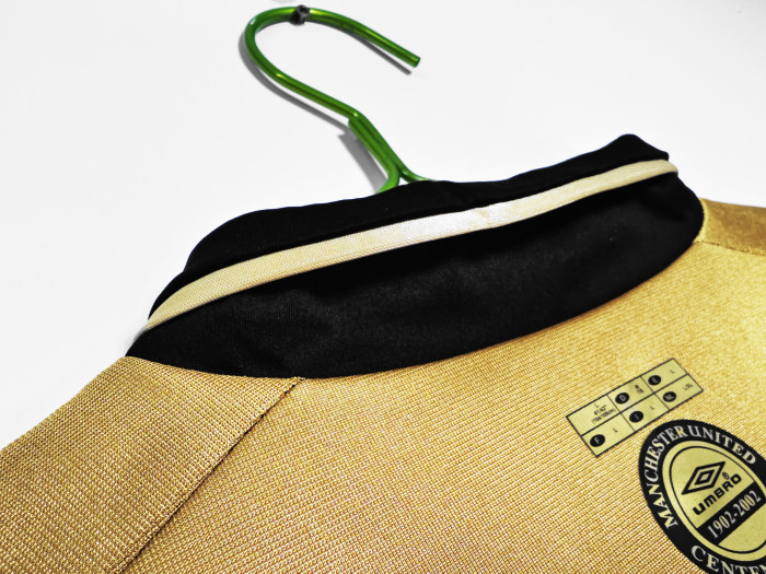 Manchester United 2001/02 Reversible Centenary Retro Jersey