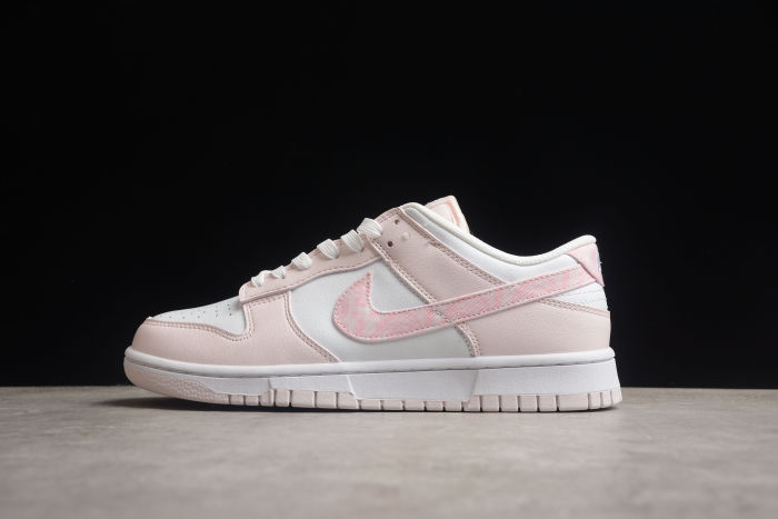 SB Dunk Low Pink Paisley FD1449-100