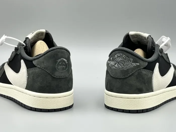Travis Scott x Air Jordan 1 Black Beige