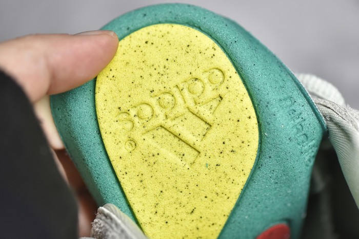 Yeezy 500 “Salt” EE7287