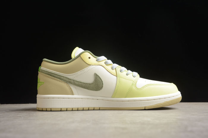 Nike Air Jordan 1 Low “Green Sail” (W)(2023) FD9906-131