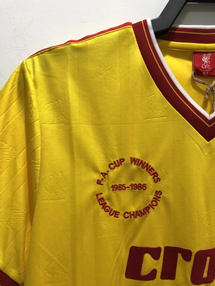 Liverpool Away Retro Jersey 85/86