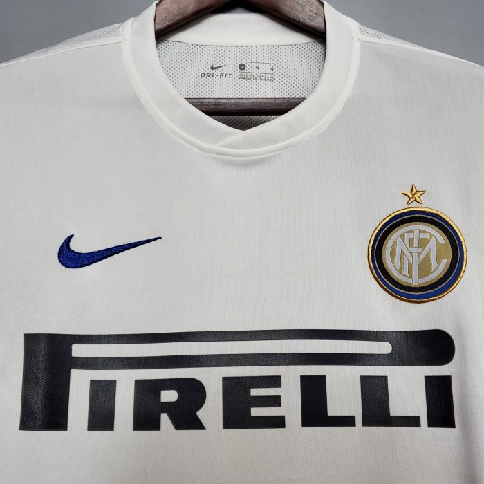 Inter Milan Away Retro Jersey 2010/11