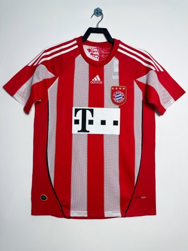 Bayern Munich Home Retro Jersey 2010/11