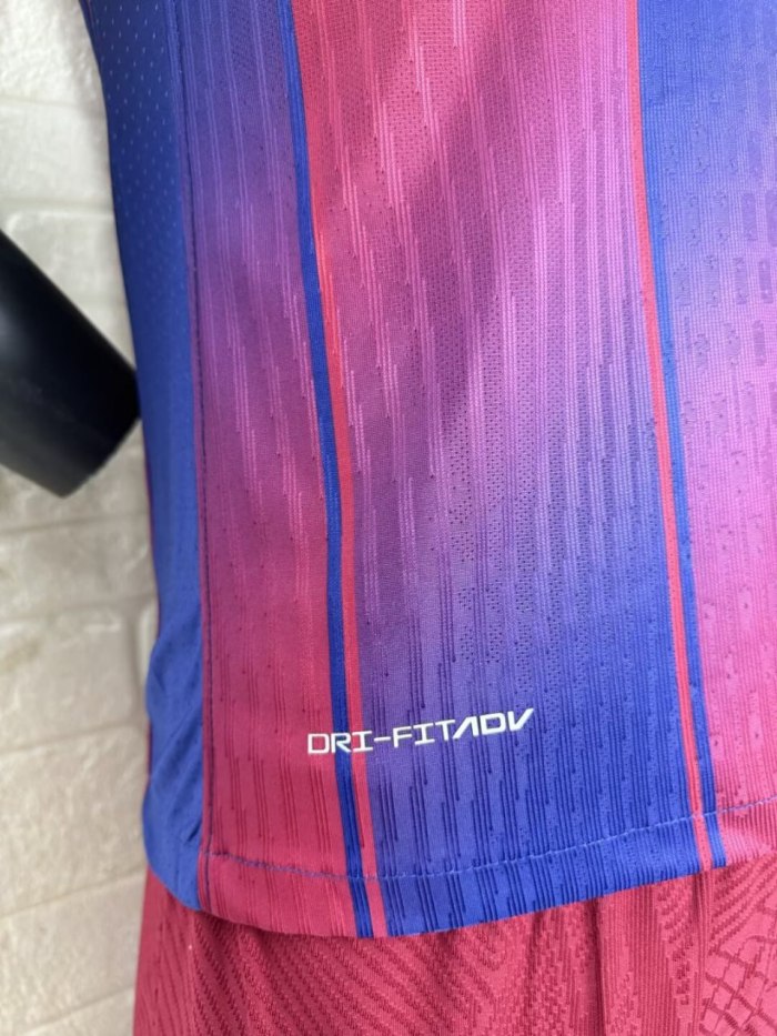 Barcelona Joint Edition Man Player Jersey 25/26