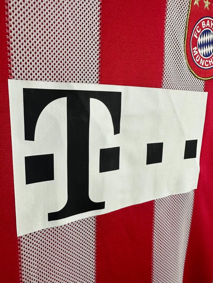 Bayern Munich Home Retro Jersey 2010/11