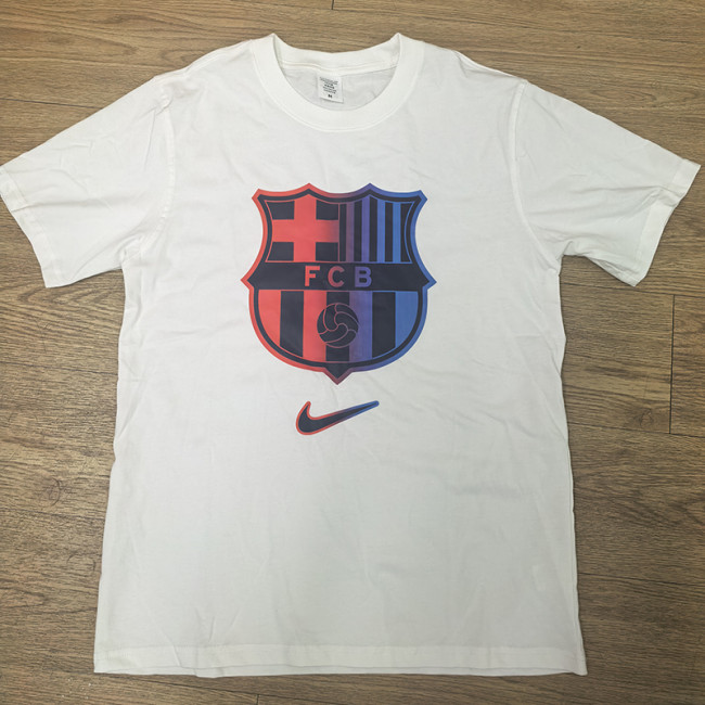 T-Shirt Nike Barcelona crest white