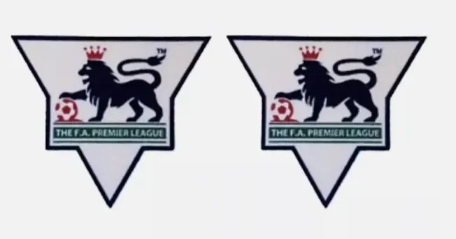 Manchester City Away Retro Jersey 2002/03