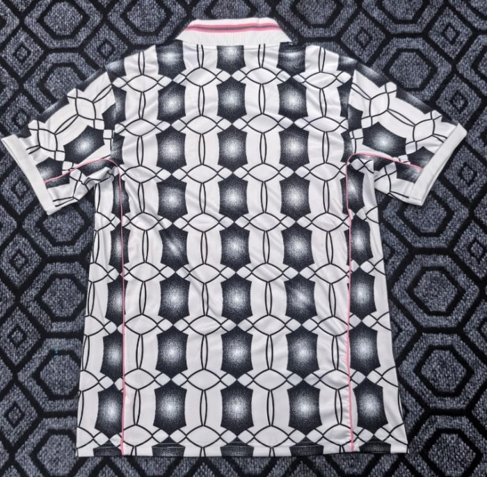 Juventus Lifestyle Retro Jersey 25/26