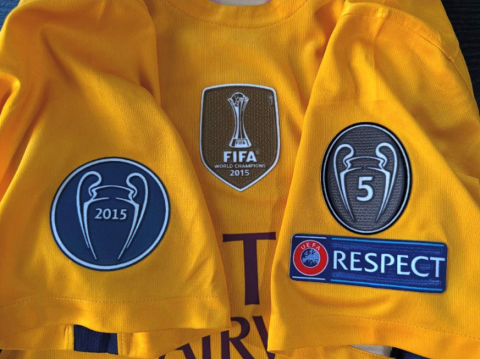 FC Barcelona 2015/16 Away Kit