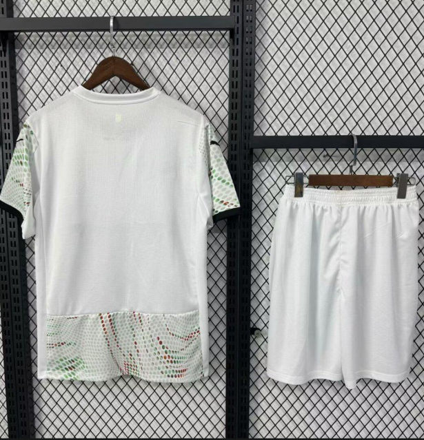 Portugal 2024/25 away jersey