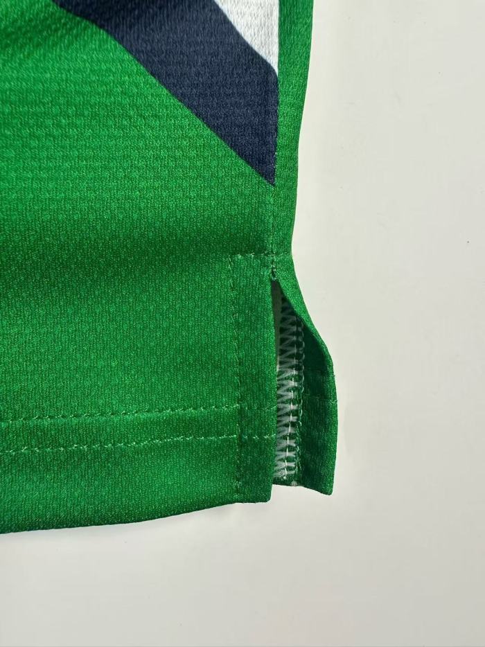 Liverpool Away Retro Jersey 1999/00