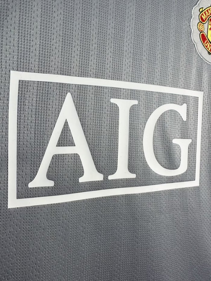 Manchester United Goalkeeper Long Sleeve Retro Jersey 07/08