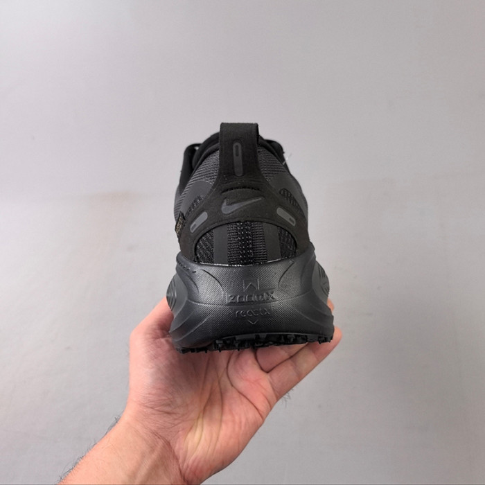 Nike Vomero 18 Men's Road Running Shoes