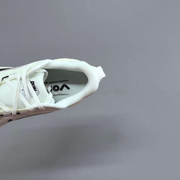 Nike Vomero 18 Men's Road Running Shoes