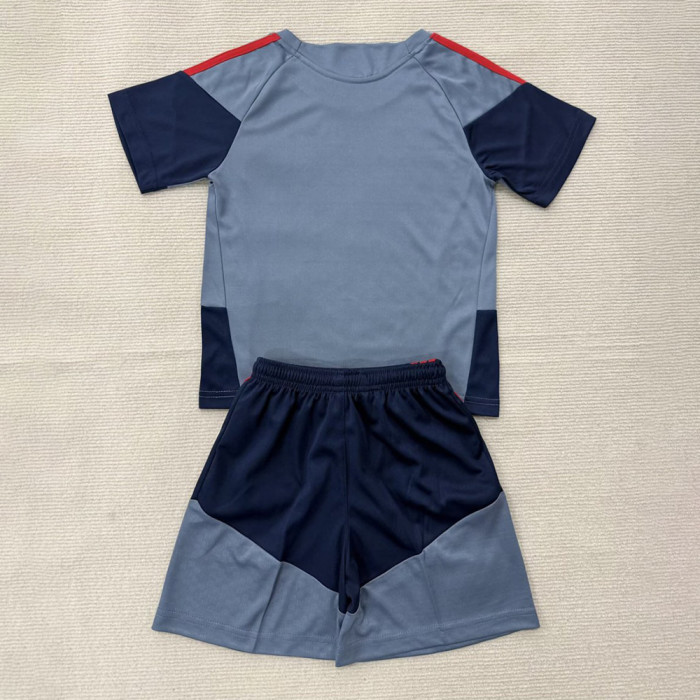 Bayern Munich x Teamline Training Kids Suit 26/27