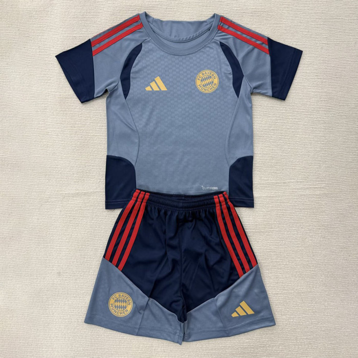Bayern Munich x Teamline Training Kids Suit 26/27