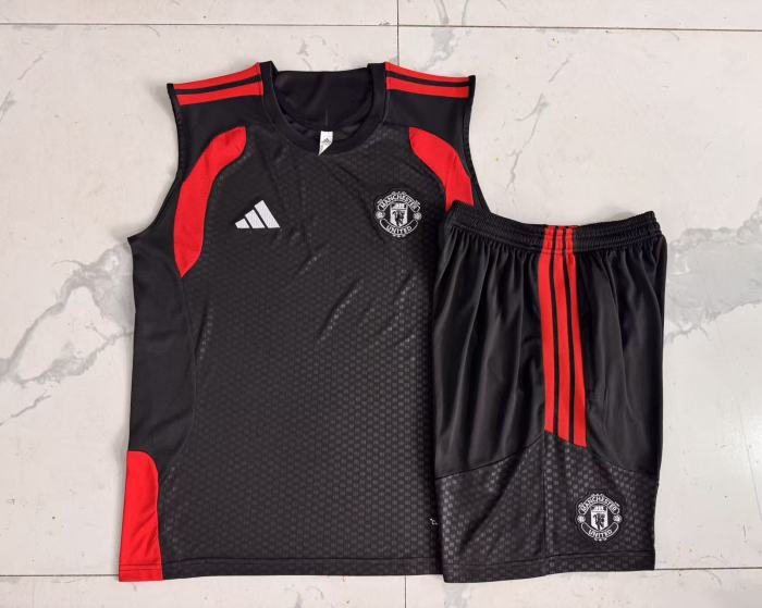 Manchester United Training Jersey 26/27