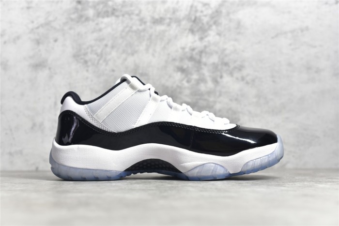 Air Jordan 11 Low “Concord” 528895-153