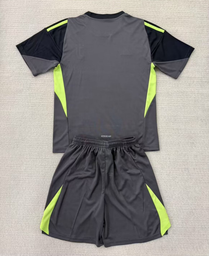 Juventus Goalkeeper Kids Suit 25/26