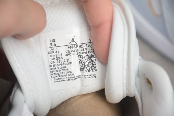 Air Jordan 1 Low White/Blue/Gold FN8899-131