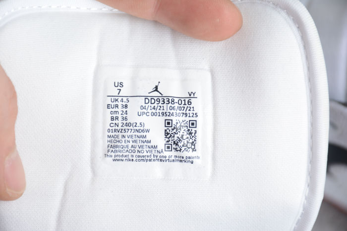 Air Jordan 1 Mid SE Utility White Black Gym Red