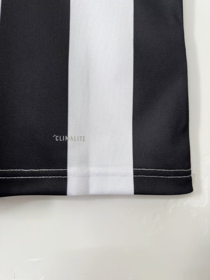 Juventus 120 Anniversary Retro Jersey