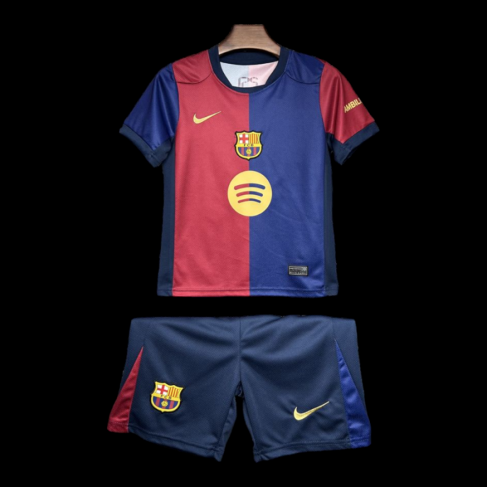 Barcelona Short Sleeve Home Adult Suit 24/25