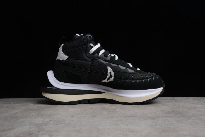 sacai x Jean Paul Gaultier x Nike Vaporwaffle 'Black' DH9186‑001