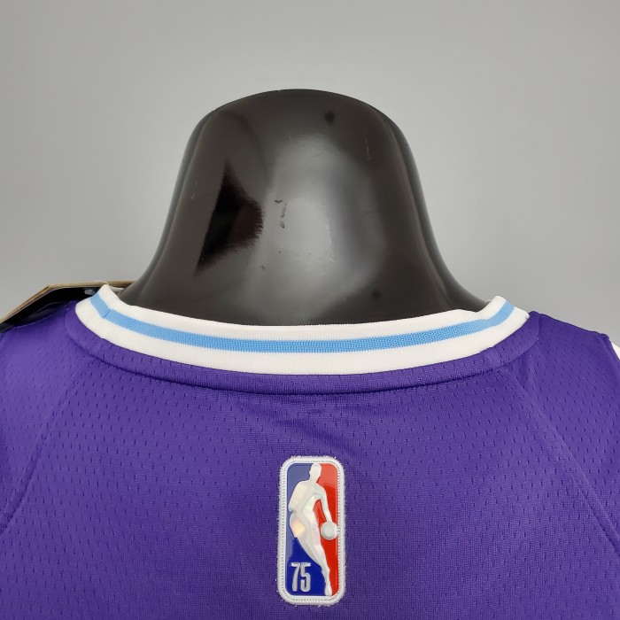 Kobe Bryant Los Angeles Lakers 2021/22 City Edition Swingman Jersey Purple