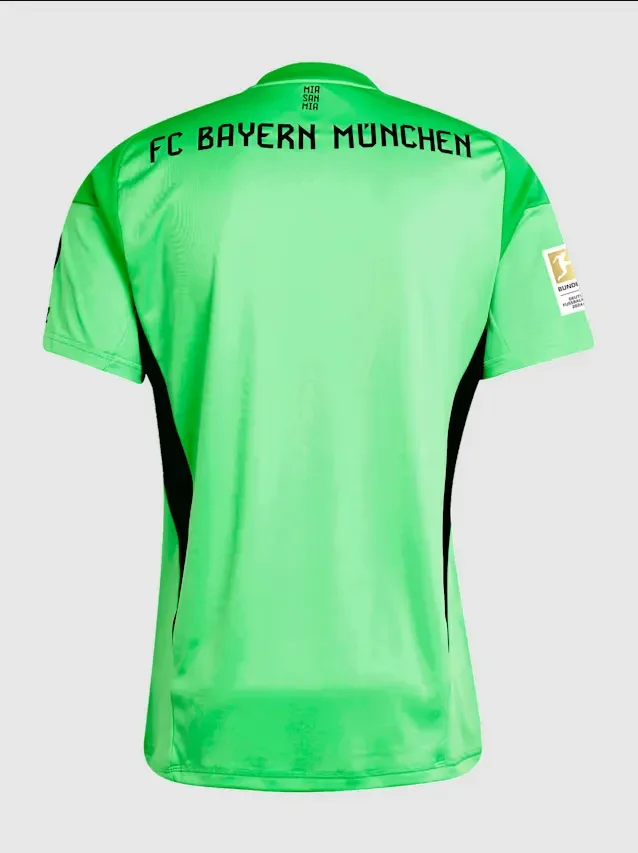 Bayern Munich Goalkeeper Kids Suit 25/26