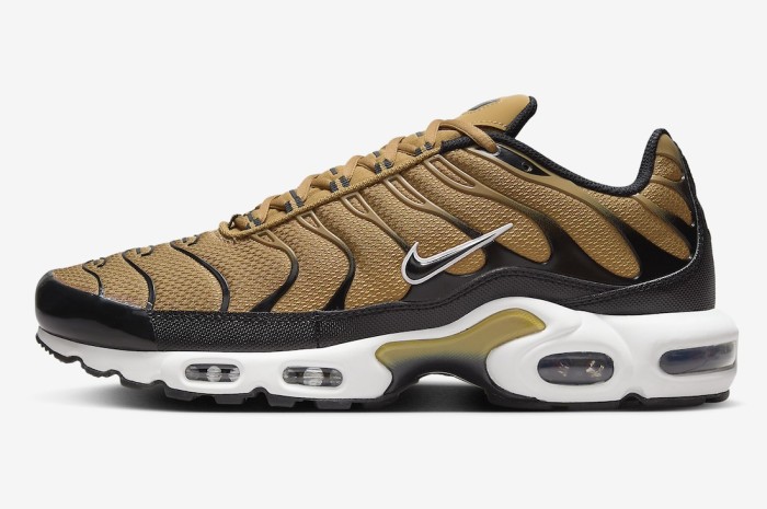 Air Max Plus “Golden Harvest” DM0032-700