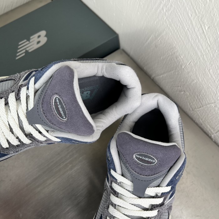 New Balance M2002REL Navy