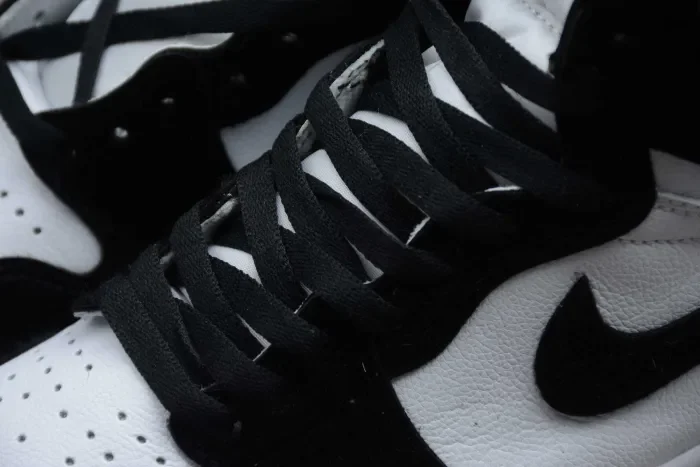 Air Jordan 1 High OG WMNS “Panda” CD0461-007