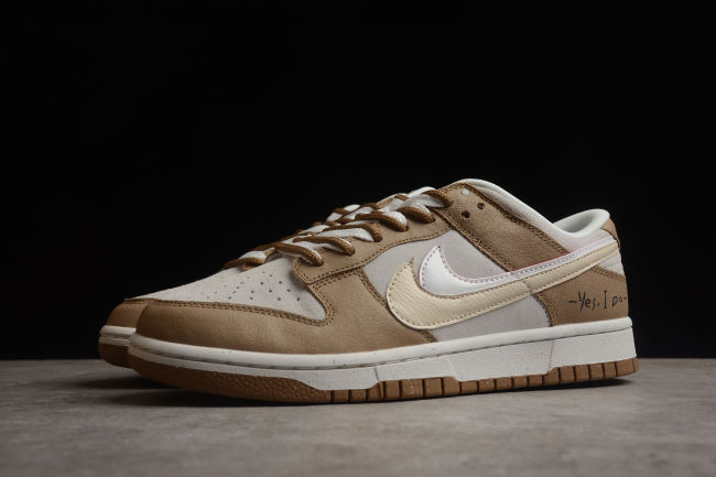 SB Dunk Low Bucks D09457-100