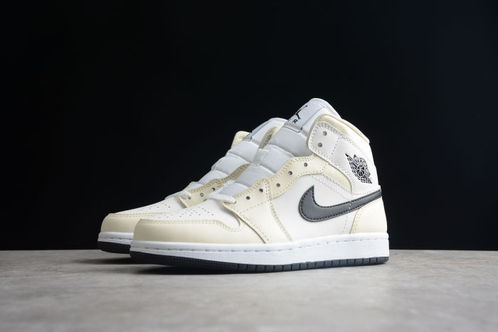 Air Jordan 1 Mid SE Coconut Milk Particle Grey